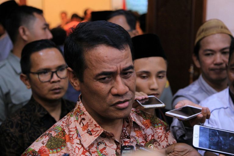 Amran Sulaiman Dinilai Sudah Pantas Gantikan JK