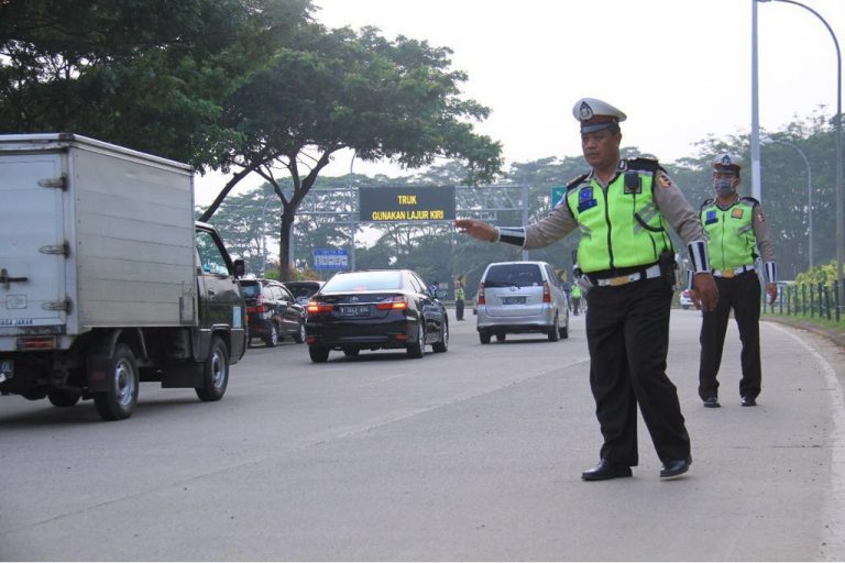 Kecepatan Kendaraan di Tol Jakarta-Tangerang Meningkat Hingga 35,04%