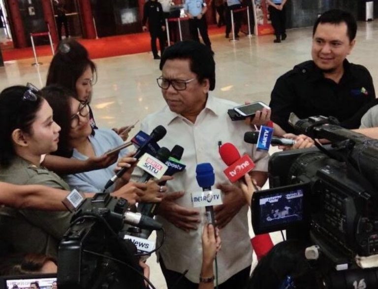 Maklumi Perilaku Amien Rais, Oso : Agama Jangan Dipolitisir lah