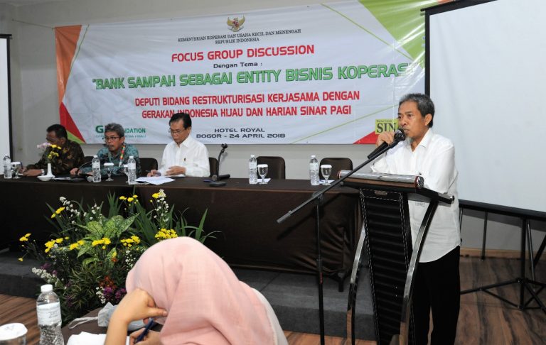 Staf Ahli Menkop UKM: Bisnis Bank Sampah Capai Rp18 Miliar
