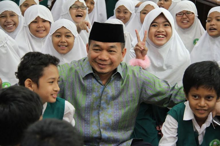 Ketua Fraksi PKS:PR Dunia Pendidikan Kita Besar, Semua Harus Bekerja Keras