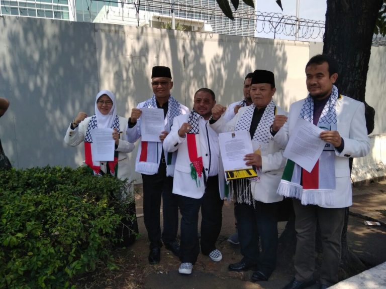 Cara Fraksi PKS Bela Rakyat Palestina
