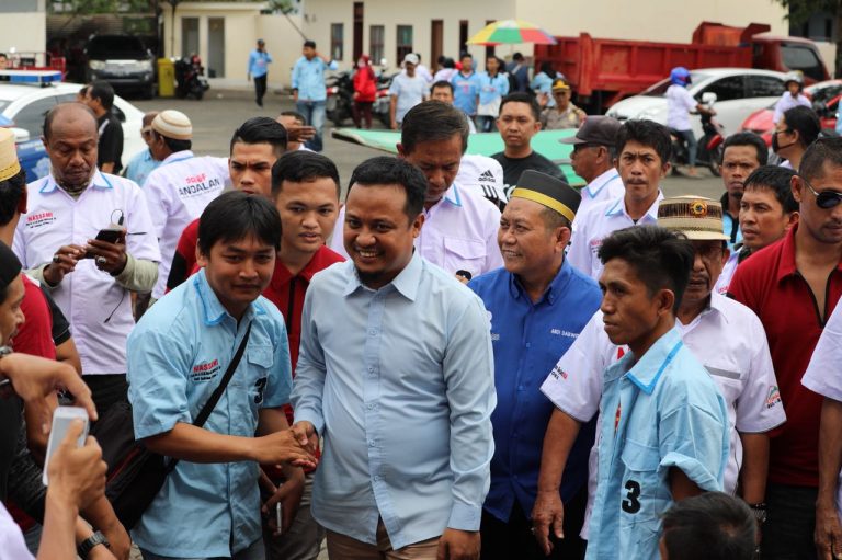 Andi Sudirman Kunjungi Sinjai di Hari Pertama Puasa