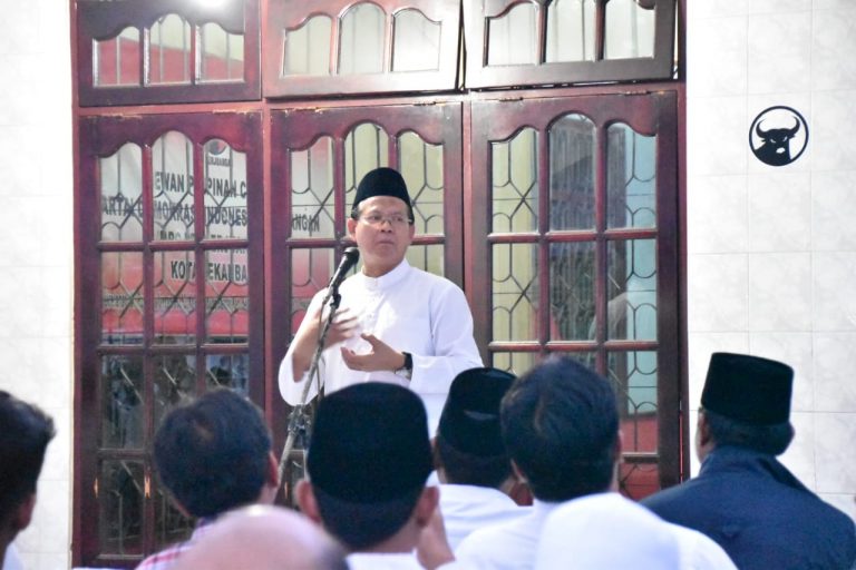 Rokhmin Dahuri ajak Kader PDIP Pekanbaru Manfaatkan Momentum Puasa