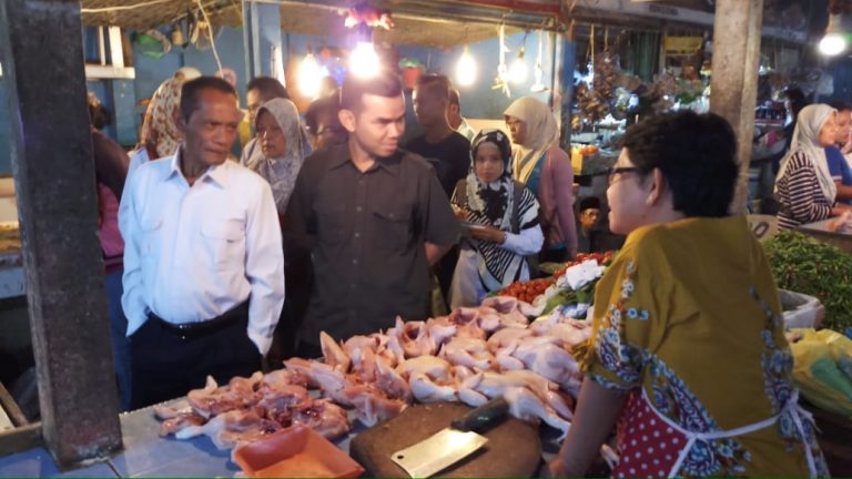 Kementan Sidak ke Pasar Mandiri Sako Perumnas Palembang