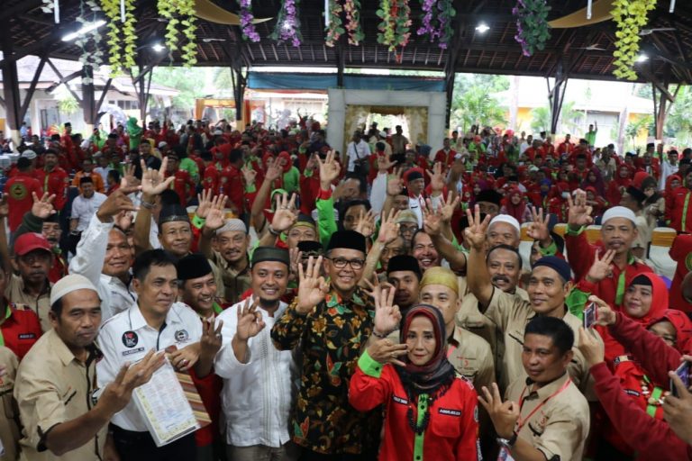 Ribuan Warga Sulsel Nyatakan Dukungan ke Prof Andalan
