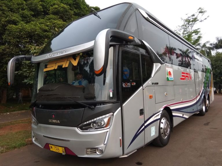 Puluhan Pengemudi Bus Latihan Devensif Driving Bersama Jasa Marga