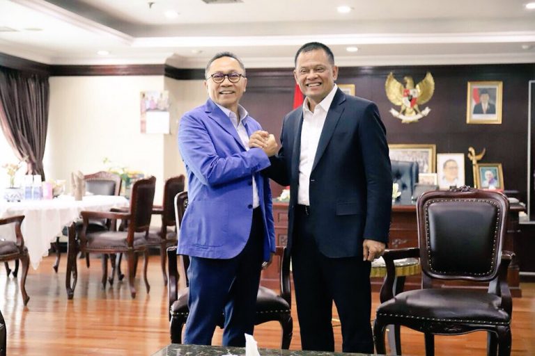 Zulkifli Hasan Bantah Bahas Koalisi Capres dengan Gatot Nurmantyo