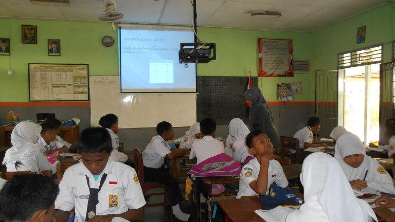 Praktisi: Pendidikan Agama tak perlu Diajarkan di Sekolah