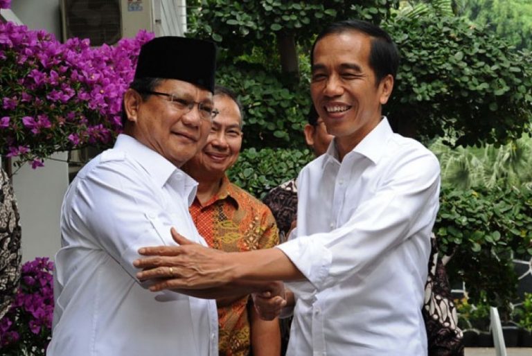 Survei IDM, Elektabilitas Prabowo Jauh Ungguli Jokowi