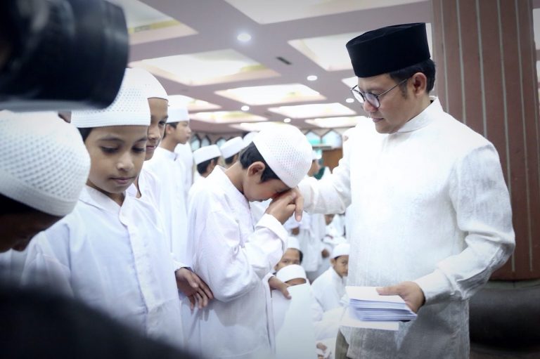 Momen Lebaran, Cak Imin : Politik dinomorduakan dulu