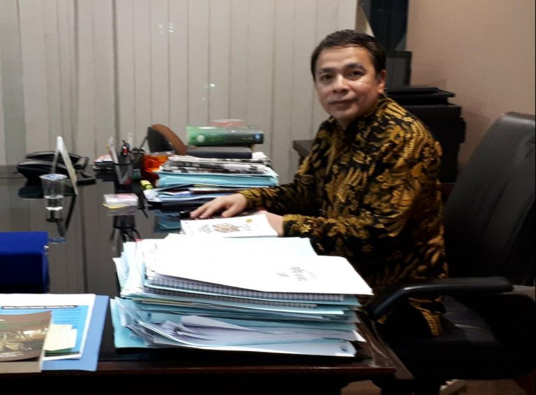 Imbauan Kemenag Soal Kebiasaan Antri Pembagian Zakat