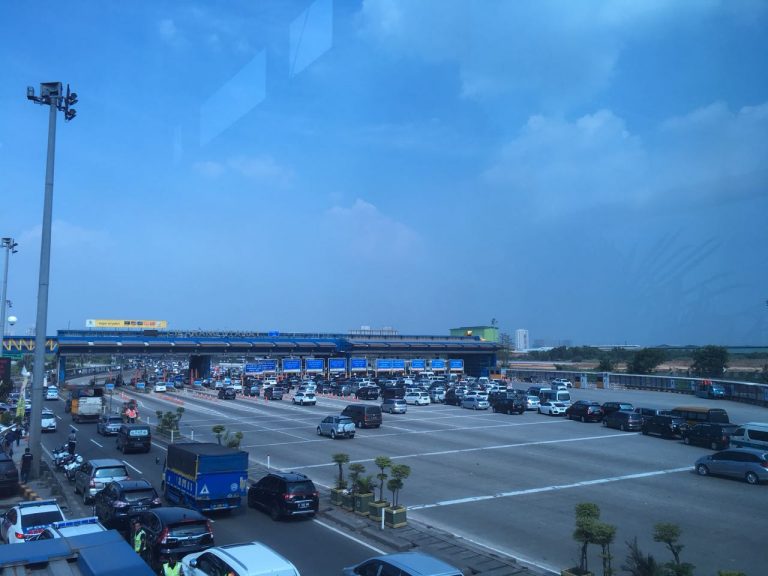 H-3 Lebaran, Volume Kendaraan GT Cikarang Utama Naik 39,8 Persen