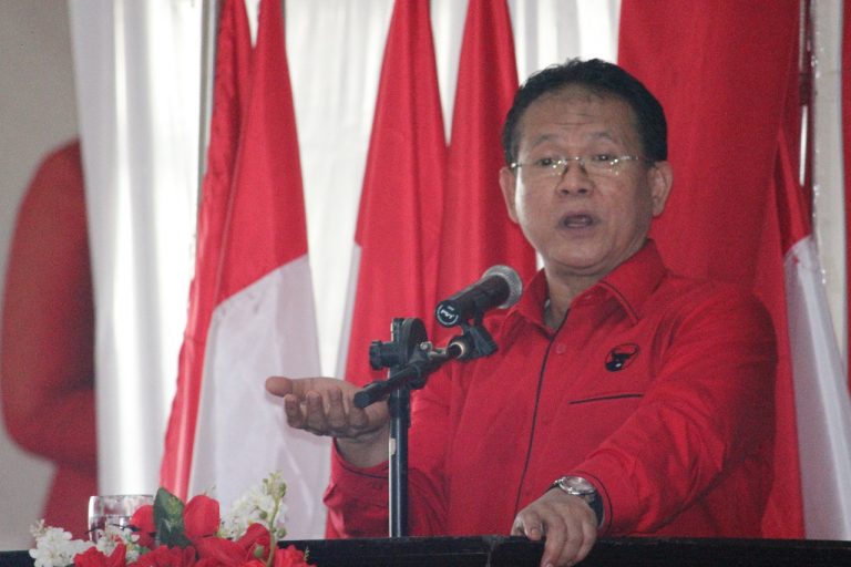 Kukuhkan DPW GANTI Jambi, Rokhmin Dahuri ajak Kader PDIP Menangkan Pilkada