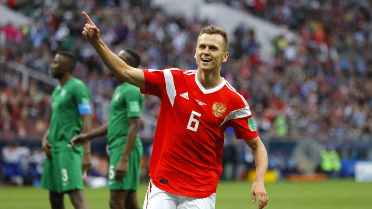 Gegap Gempita Sambut Kemenangan Timnas Rusia