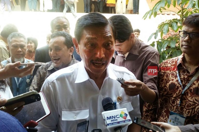 Pernyataan Prabowo Soal Paket Kebijakan XVI Bikin Luhut Sewot