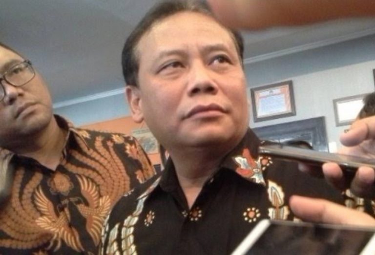 Bertemu Jokowi, Ketua Bawaslu Minta Undang-Undang Pilkada Direvisi