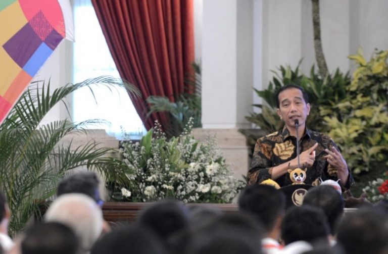BBM Batal Naik, Jokowi Banjir Pujian dari Kubu Prabowo