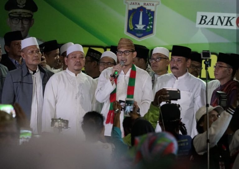 Sandi Terharu Menyaksikan Ribuan Warga Lantunkan Takbir
