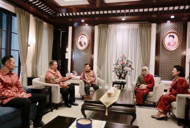 PDIP Tanggapi Santai Wacana Koalisi JK – AHY di Pilpres
