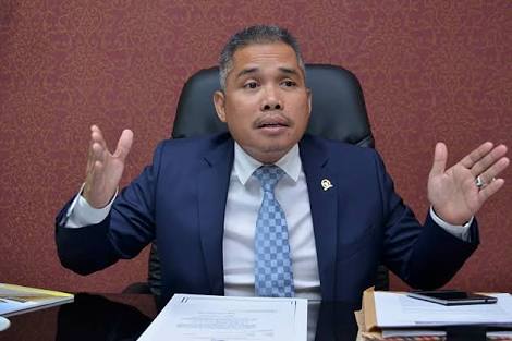 Rupiah Melemah, Komisi XI DPR: Akibat Gagalnya Neraca Perdagangan Dalam Negeri