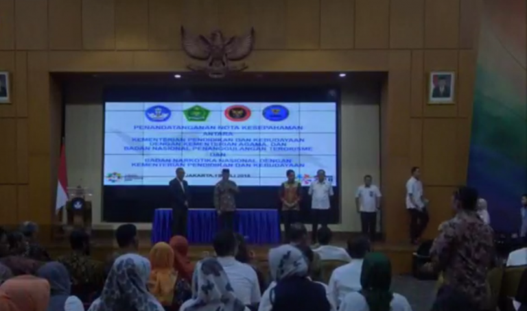 Kemendikbud Bersama Tiga Instansi Tandatangani MOU