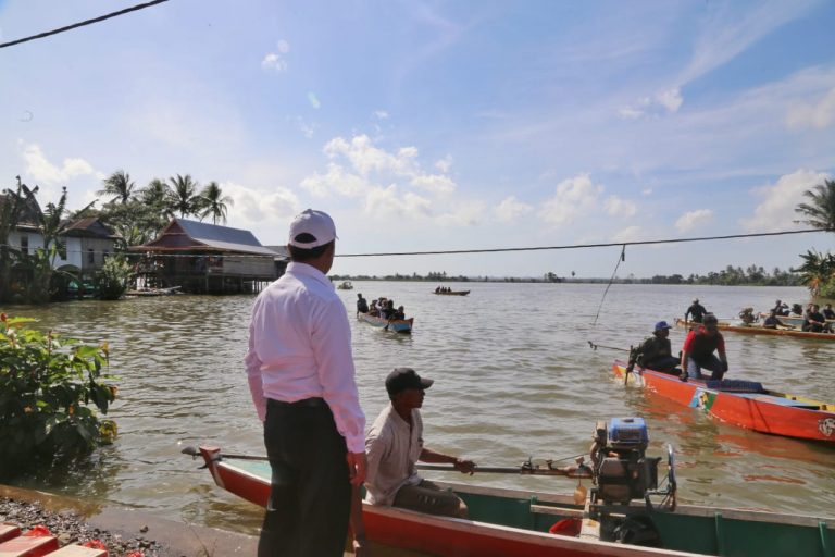 Ribuan Hektare Sawah Puso di Sulsel, Stok Beras Dipastikan Aman
