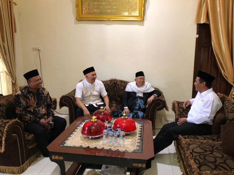 Kedekatan KH. Ma’ruf Amin dengan Menteri Amran