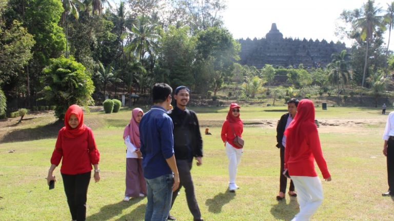 Kementan Kampanye Keajaiban Pangan Lokal ke Wisatawan Candi Borobudur