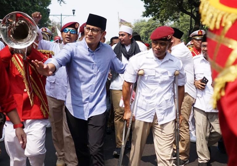 Banyak yang minta Selfie ke Sandi, Zulhas Optimistis Menang Pilpres