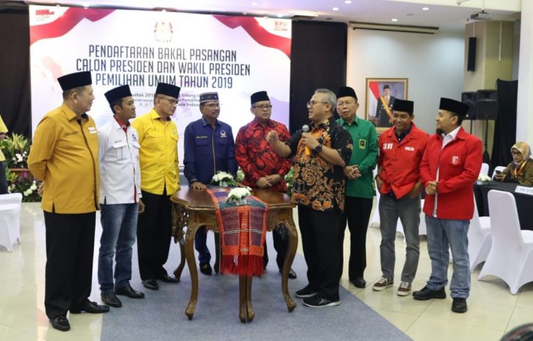 Sembilan Sekjen Parpol Pendukung Jokowi Datangi KPU