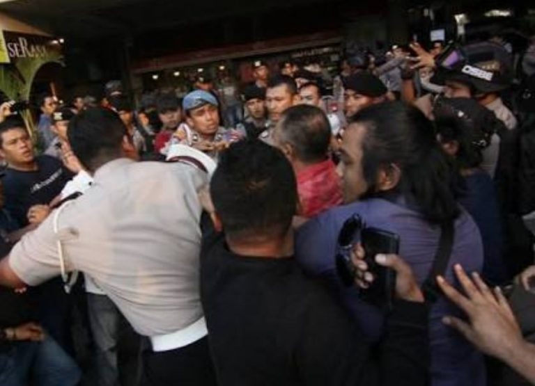 Ini Alasan BIN Cekal Kedatangan Neno Warisman di Riau