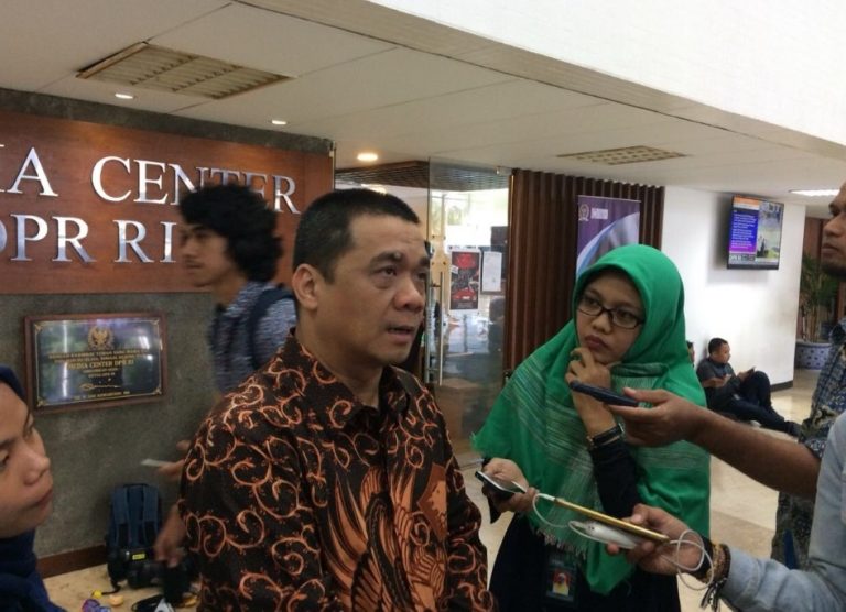 Gerindra Tuding Jokowi Curi Start Kampanye