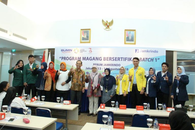 Kembangkan UMKM Koperasi, Perum Jamkrindo Rekrut 30 Mahasiswa Magang