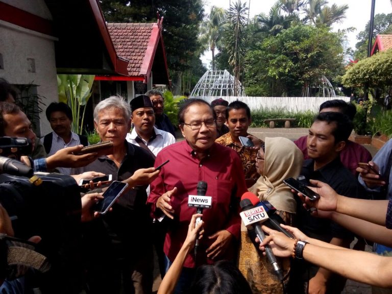 Rizal Ramli Tuding Sri Mulyani Bohong Soal Kondisi Ekonomi RI