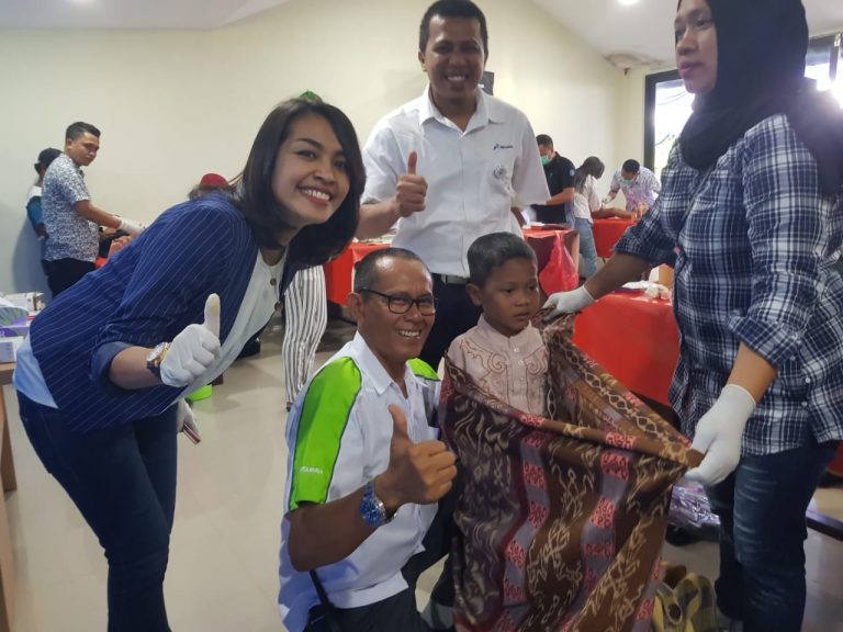 Pertamina – TBBM Wayame Gelar Khitanan Massal