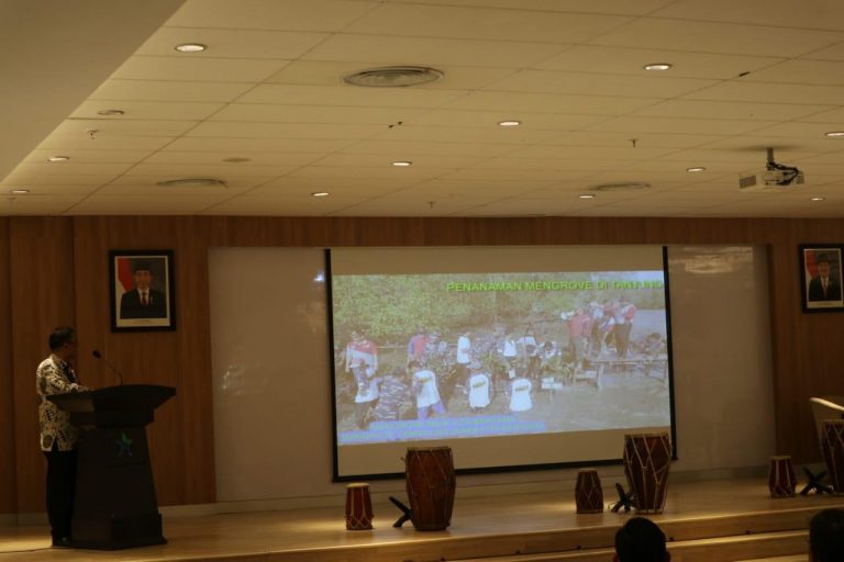 Rehabilitasi Mangrove, Bupati Tanjabar : Kita sudah selangkah lebih maju