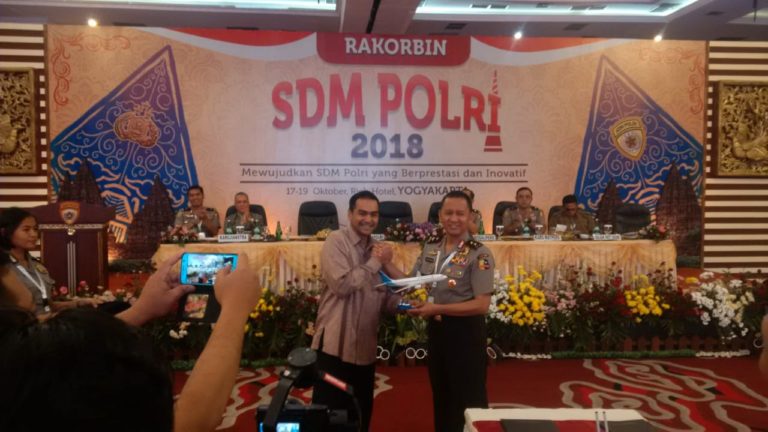 Garuda Indonesia dan Polri jalin Kerjasama Kemitraan Layanan Jasa Penerbangan
