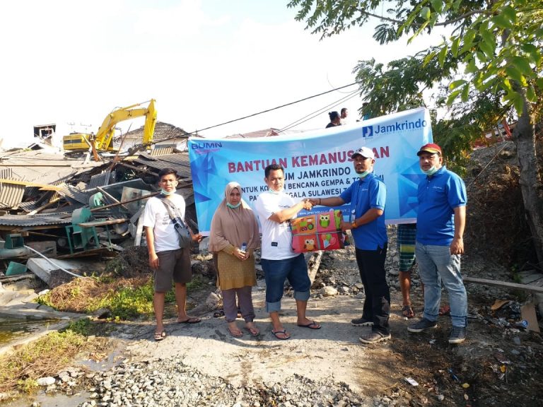 Perum Jamkrindo Terus Kirim Bantuan ke Palu