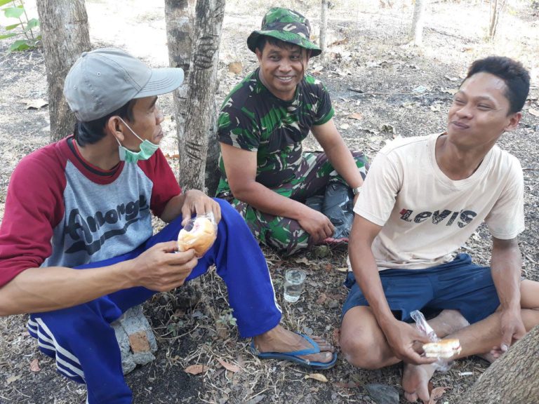 Raut Gembira Pemuda Desa Bantu TMMD Kodim Sleman