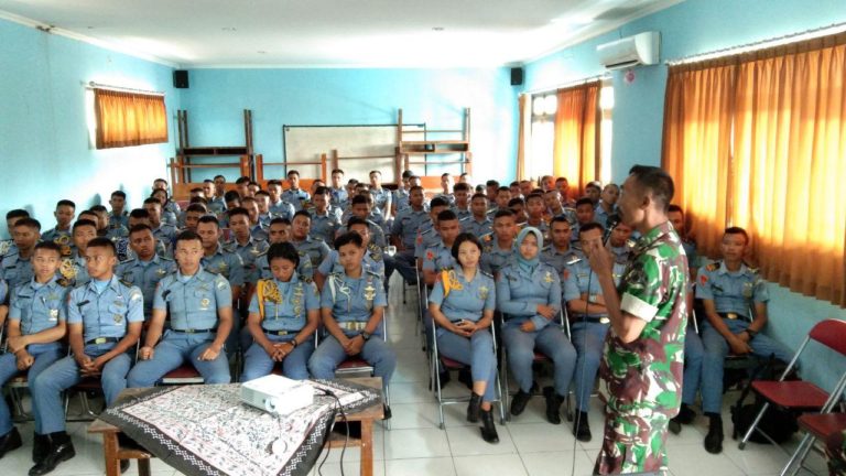 Kepala SMK Putra Samudra Apresiasi Satgas TMMD 103 Sosialisasikan Werving