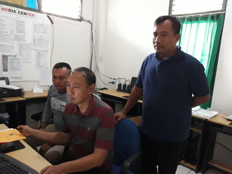 Libur Tak Surutkan Semangat Pencari Berita TMMD 103 Kodim Sleman