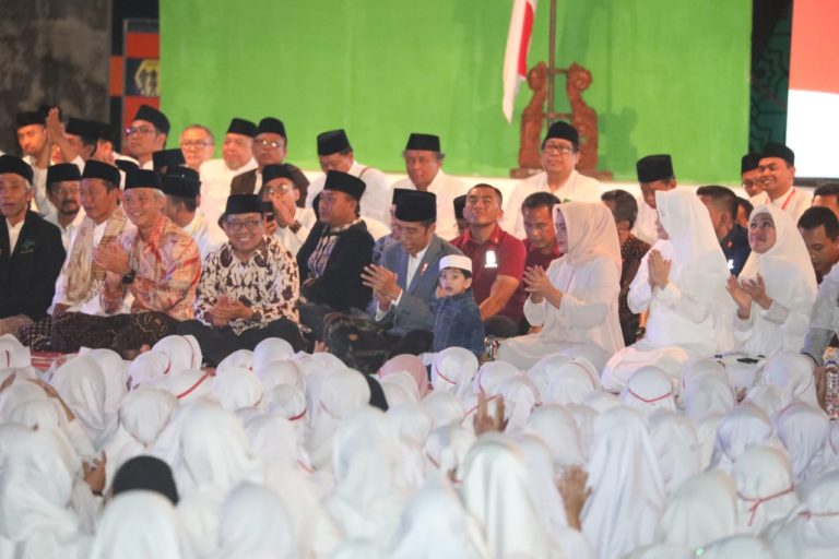 Jokowi : Ada peran besar Kyai dan Santri dalam menjaga NKRI