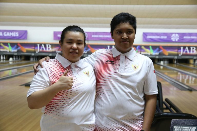 Elsa Maris dan Andre Azward Sumbang Medali Perak dari Cabor Tenpin Bowling