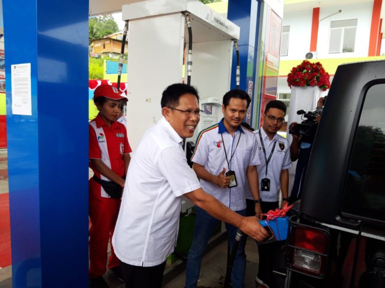 Pertamina Luncurkan Pertamax di Manokwari