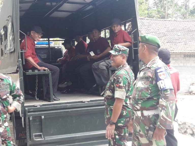 Satu Unit Truk Disiagakan di Lokasi TMMD