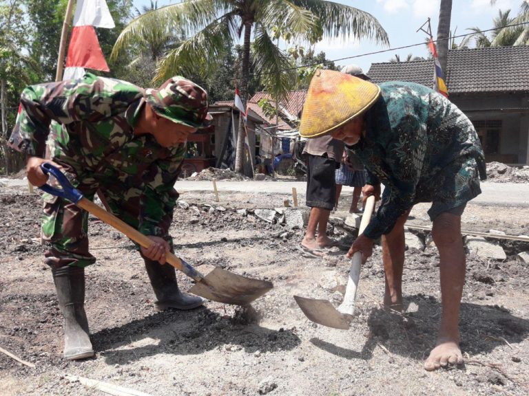 Usia Lanjut Tak Kurangi Semangat Mbah Arjo