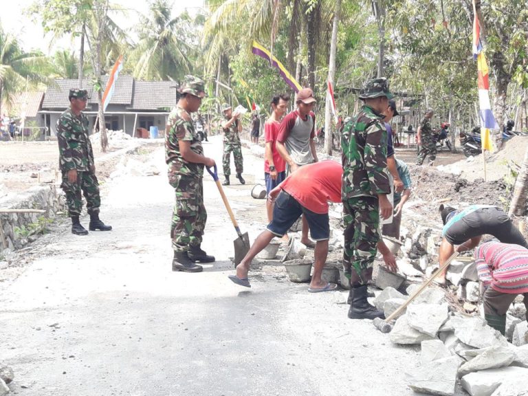 Kemanunggalan TNI Dengan Masyarakat Sangat Pernting