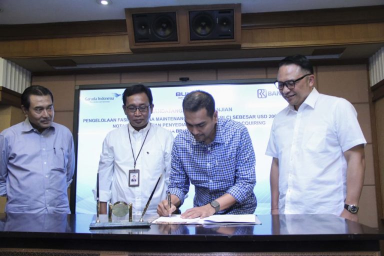 Garuda Indonesia-BRI Sepakati Kerjasama Sektor Keuangan dan Komersial