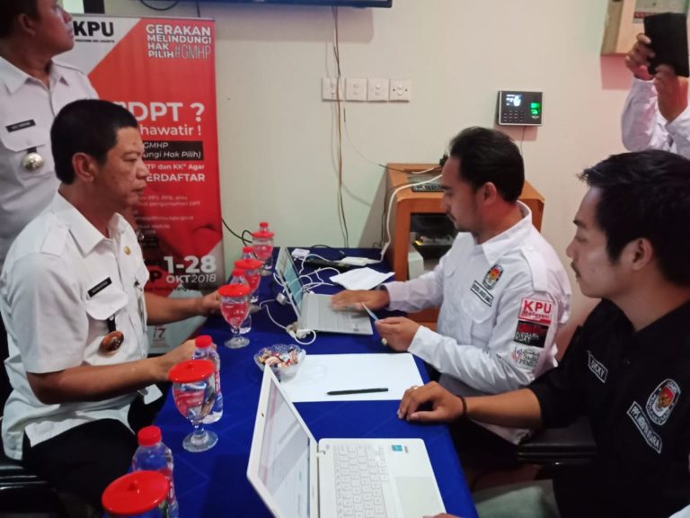 Walikota Jakbar Tinjau Pelaksanaan GMHP